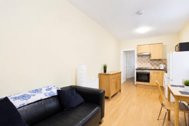 1 bed house, Richmond Road, Plasnewydd, Cardiff, CF243BX - Image 4